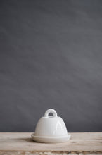 Load image into Gallery viewer, Butter dish\ Butter dish: White\ White
