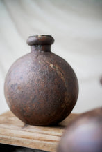 Load image into Gallery viewer, Vintage Iron Pot
