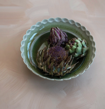 Load image into Gallery viewer, Scalloped Stoneware Bowl
