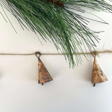 Load image into Gallery viewer, Rustic tin cone shaped brass bell jute holiday garland
